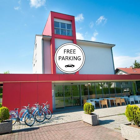 Simbol Rooms With Free Private Parking Ljubljana Extérieur photo