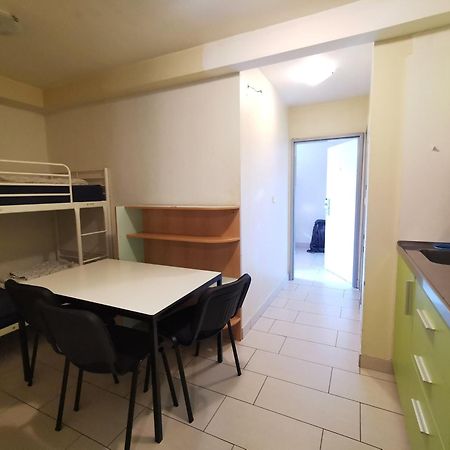 Simbol Rooms With Free Private Parking Ljubljana Chambre photo