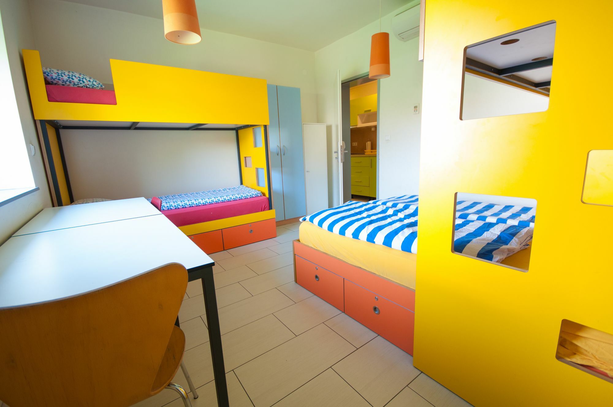 Simbol Rooms With Free Private Parking Ljubljana Extérieur photo